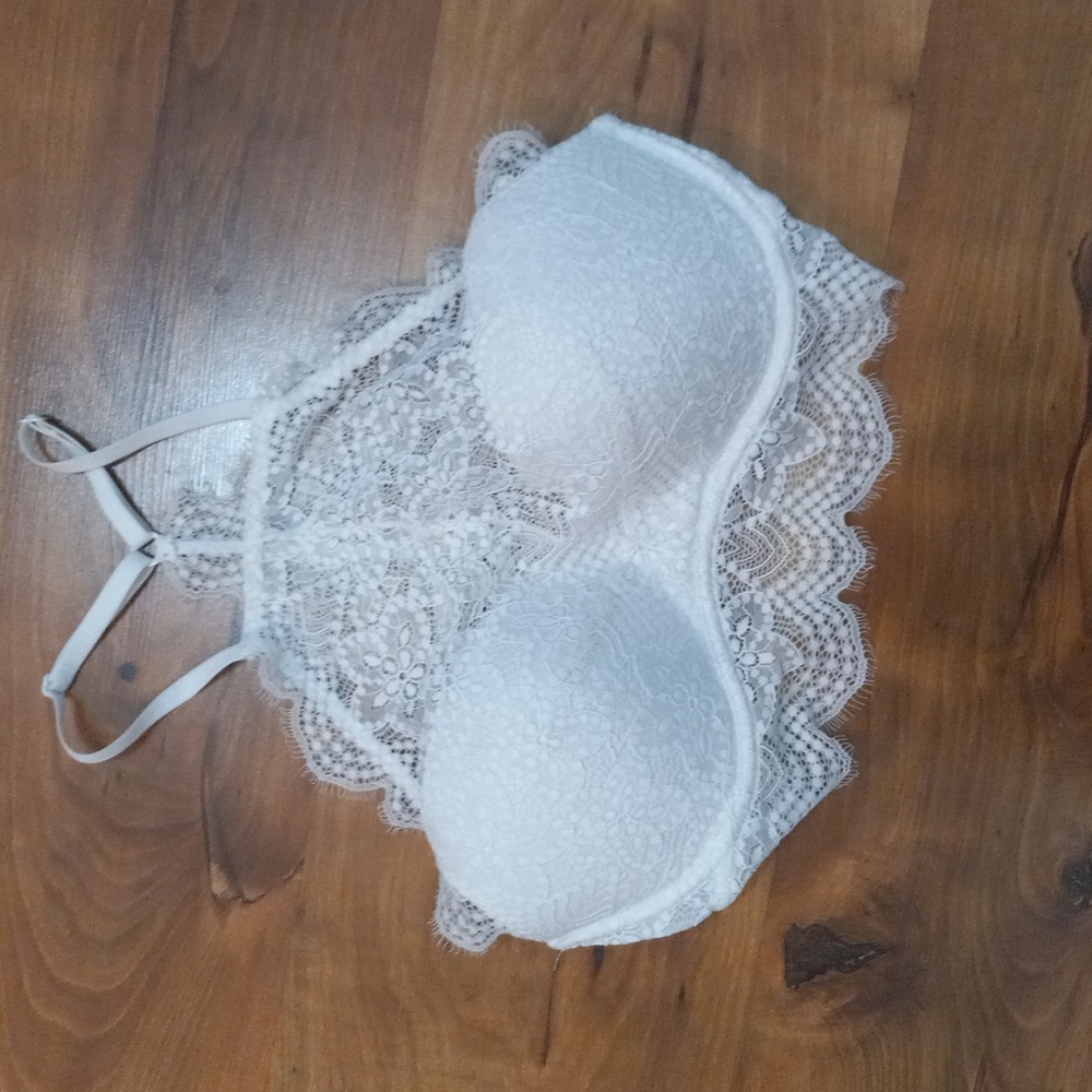 PiNK lace bralette